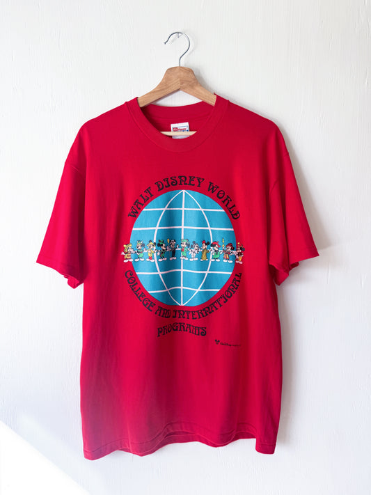 VINTAGE 90’s Rare International Mickeys Tee - L