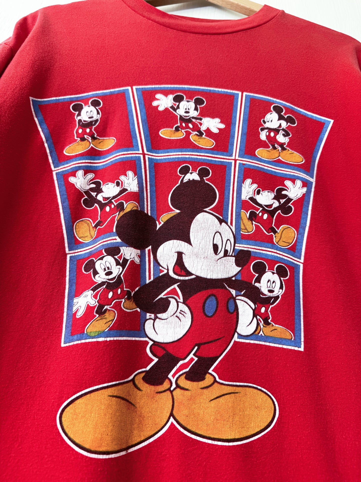 VINTAGE 90’s Classic Mickey Tee - L