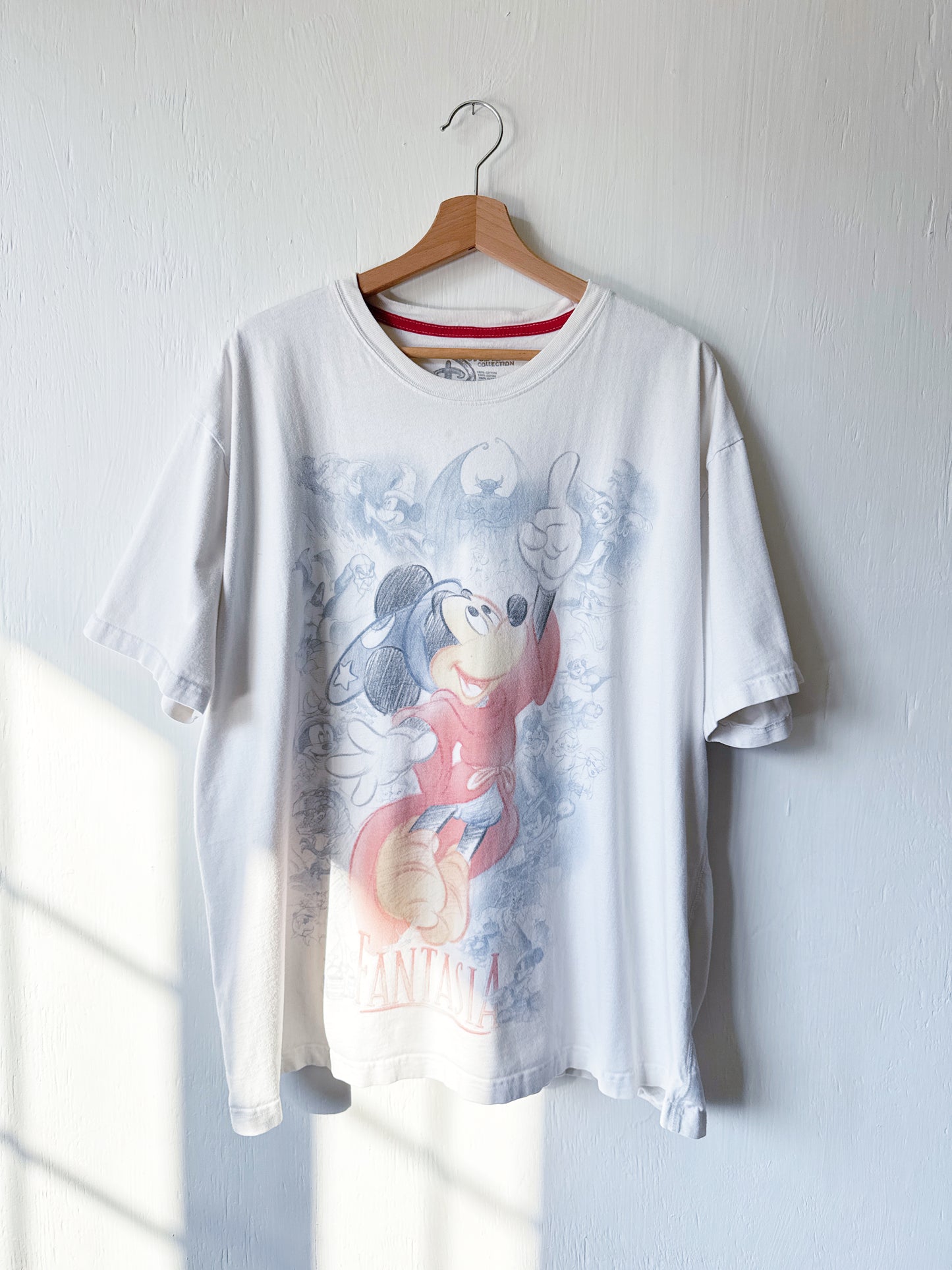 VINTAGE 00’s Studio Collection Fantasia Mickey Tee - 2X