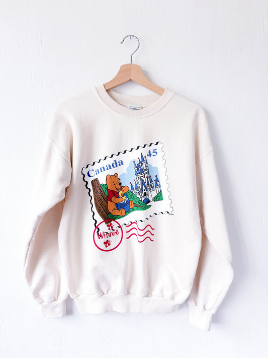 VINTAGE 90’s Pooh Castle Stamp Crewneck - L