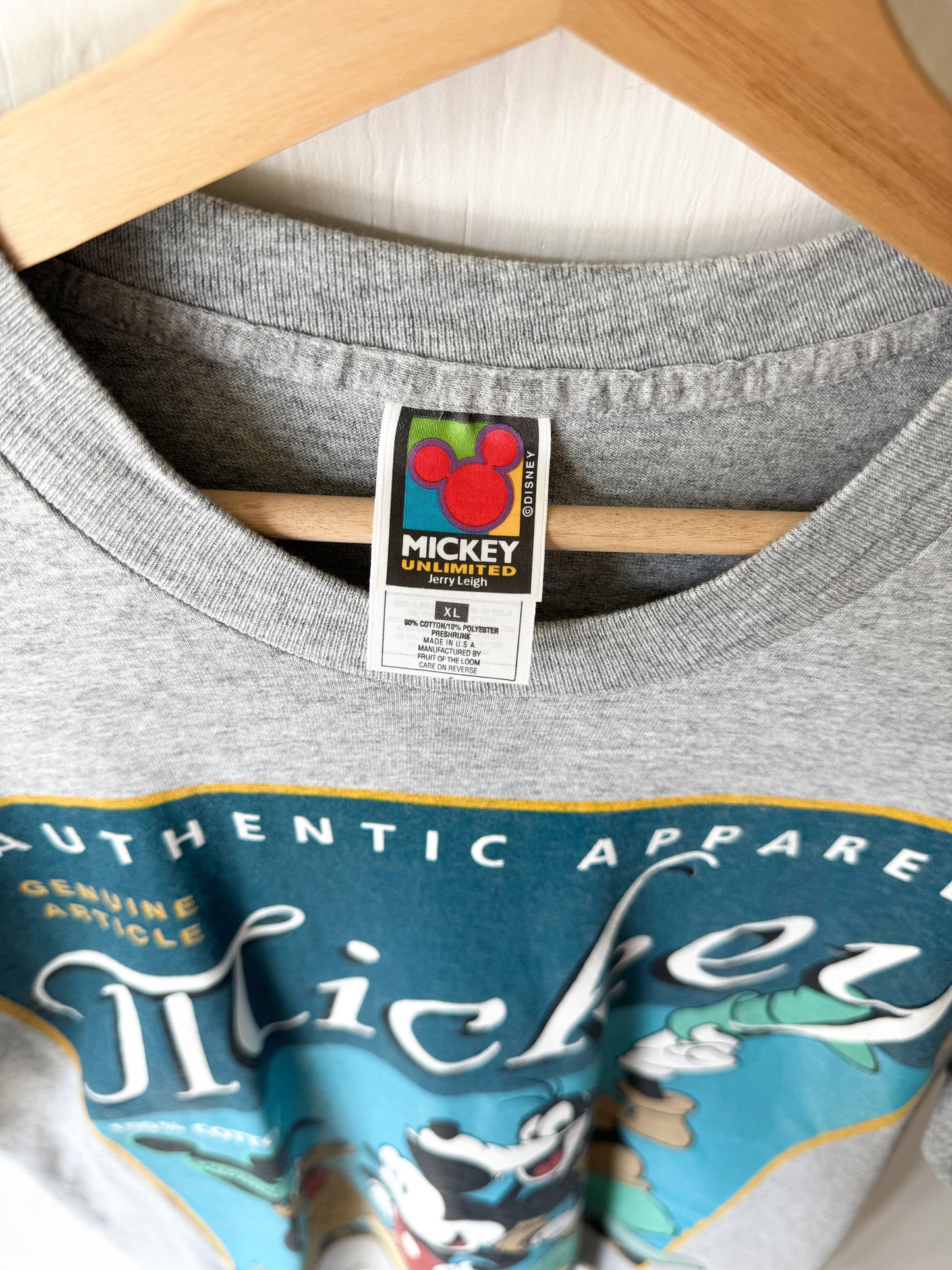 VINTAGE 90’s Mickey Pluto Goofy Apparel Tee - XL