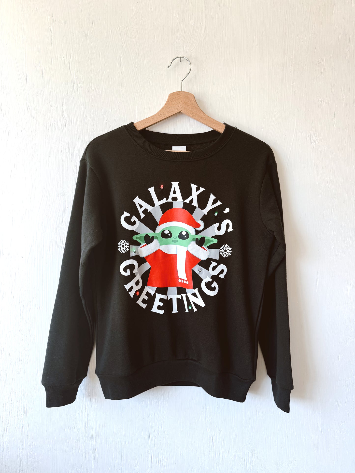 Light Up Xmas Yoda Crewneck - S