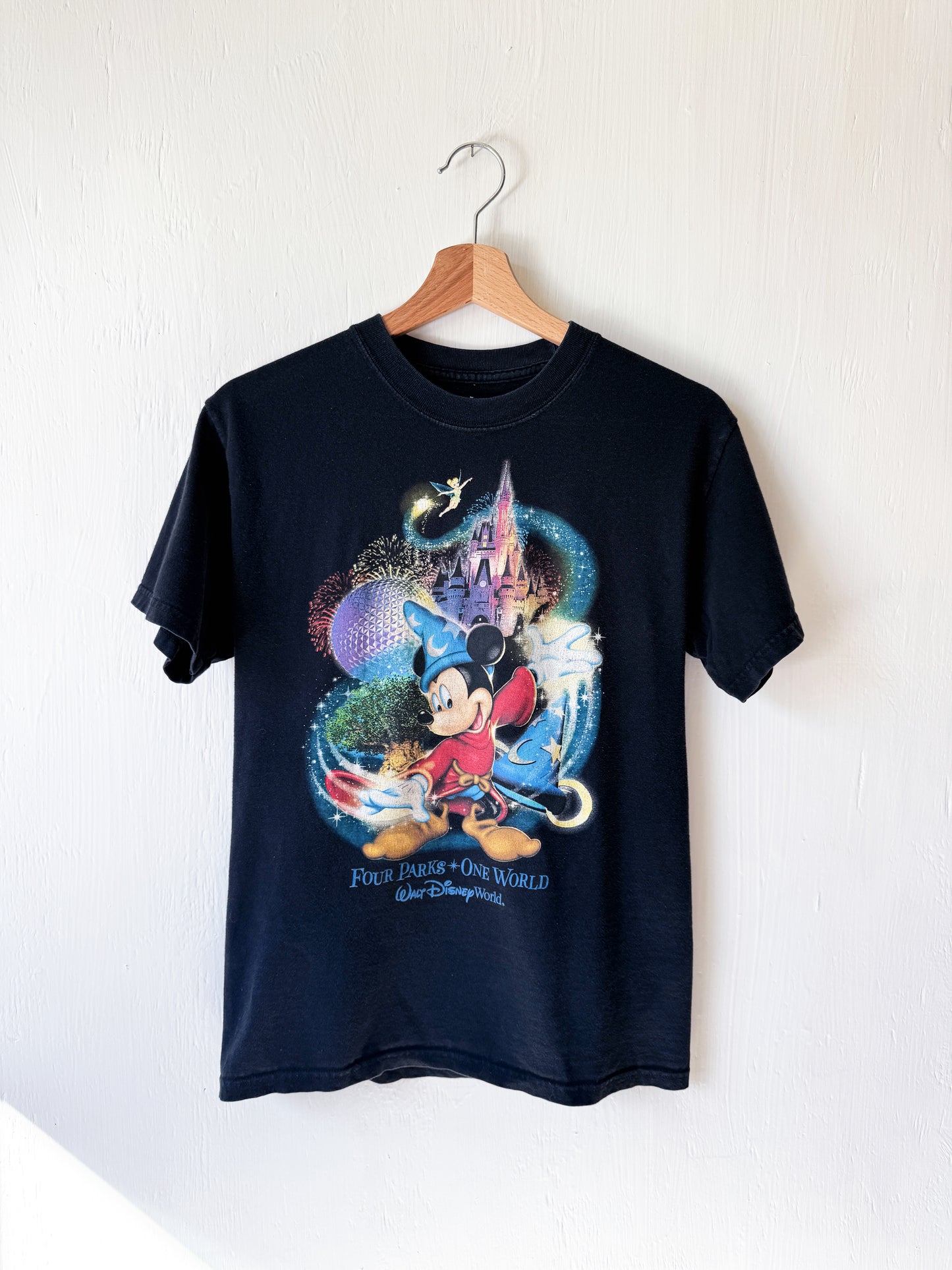 VINTAGE 00’s Four Parks One World Tee - S