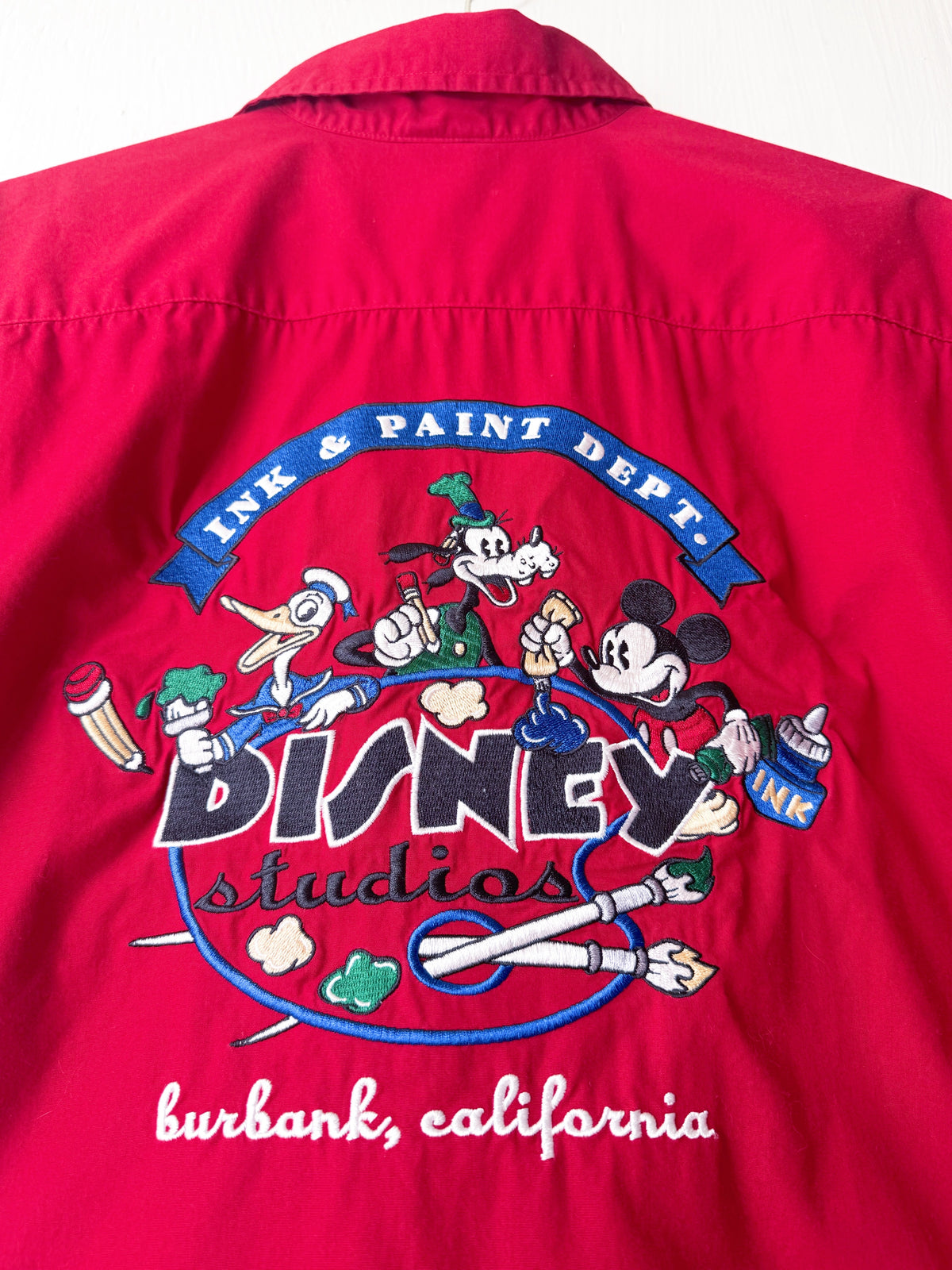 VINTAGE 90’s Disney Ink + Paint Dept Top - M