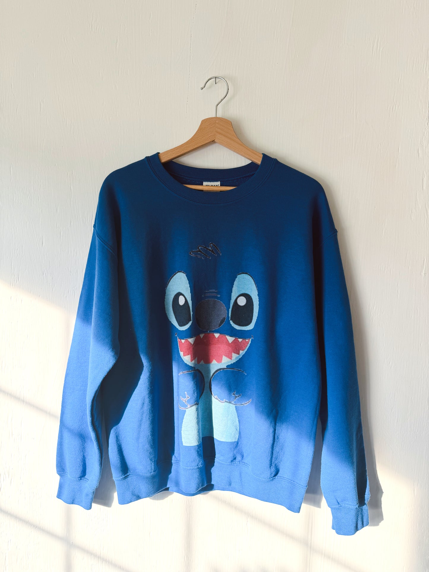 Stitch Big Face Crewneck Sweatshirt - M