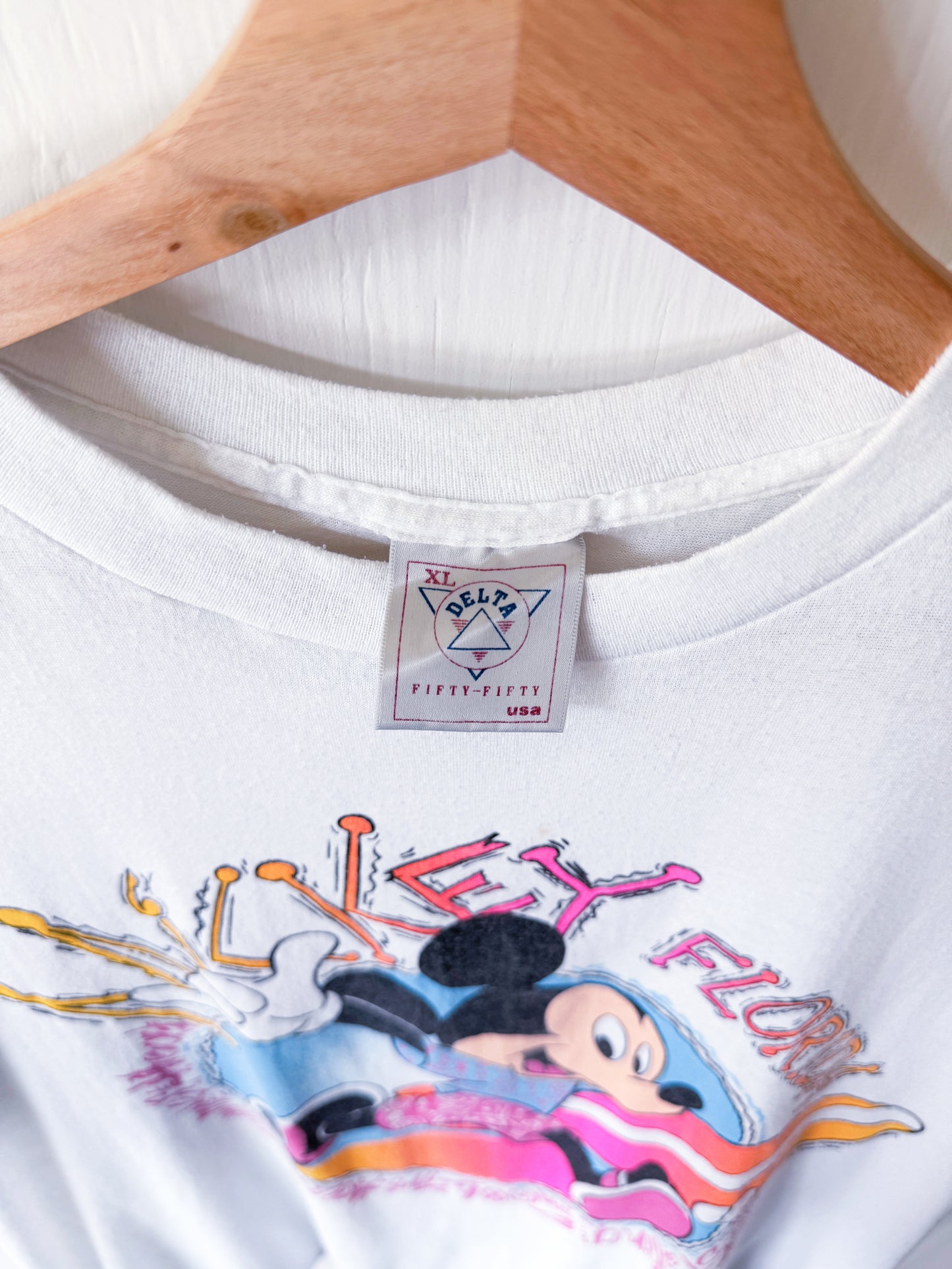 VINTAGE 80’s Surf Mickey Single Stitch Tee - XL