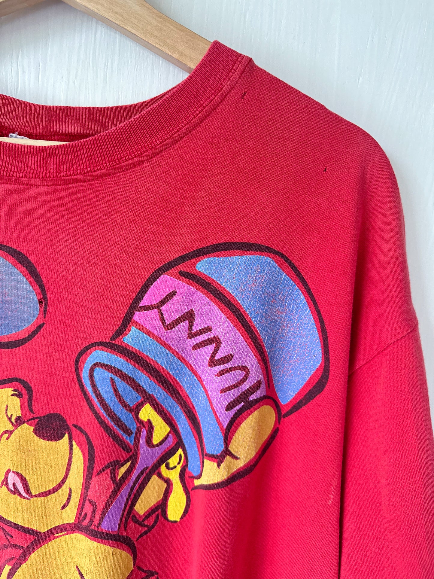 VINTAGE Pooh Honey Tee - M/L