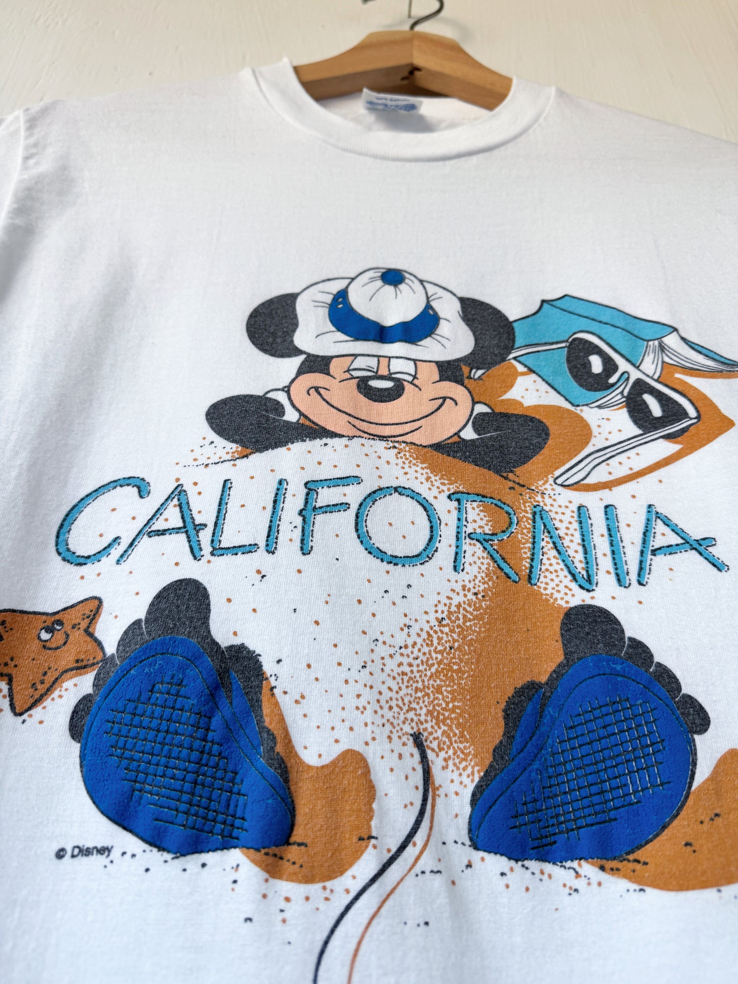 VINTAGE 80’s Mickey California Beach Tee - M