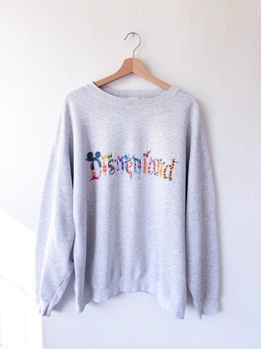 VINTAGE 90’s Disneyland Character Crewneck - 2X