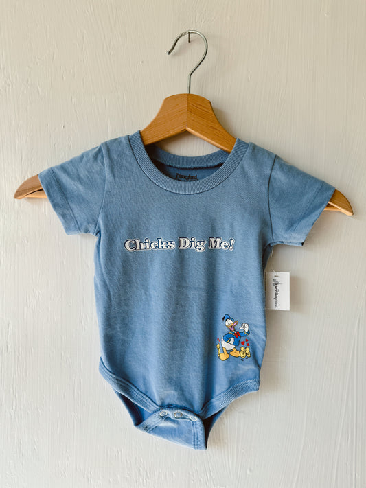 NEW Donald ‘Chicks Dig Me’ Onesie - 6M