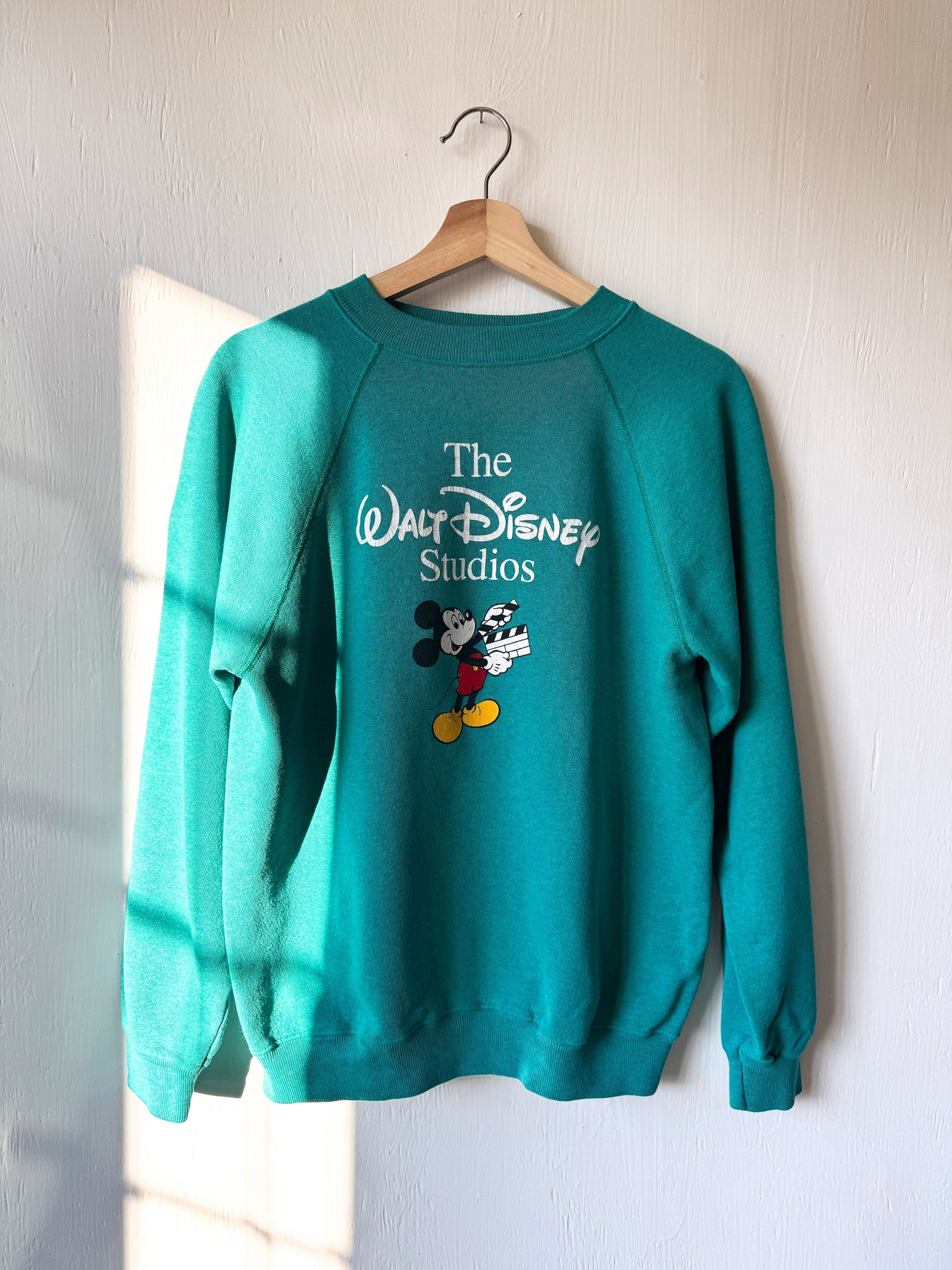 VINTAGE 80’s Walt Disney Studios Store Crewneck - L