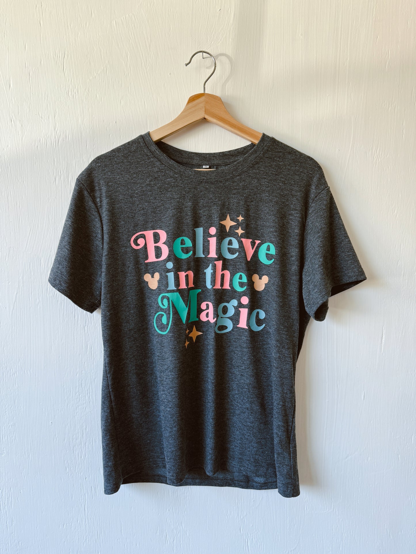 Believe in Magic Tee - M