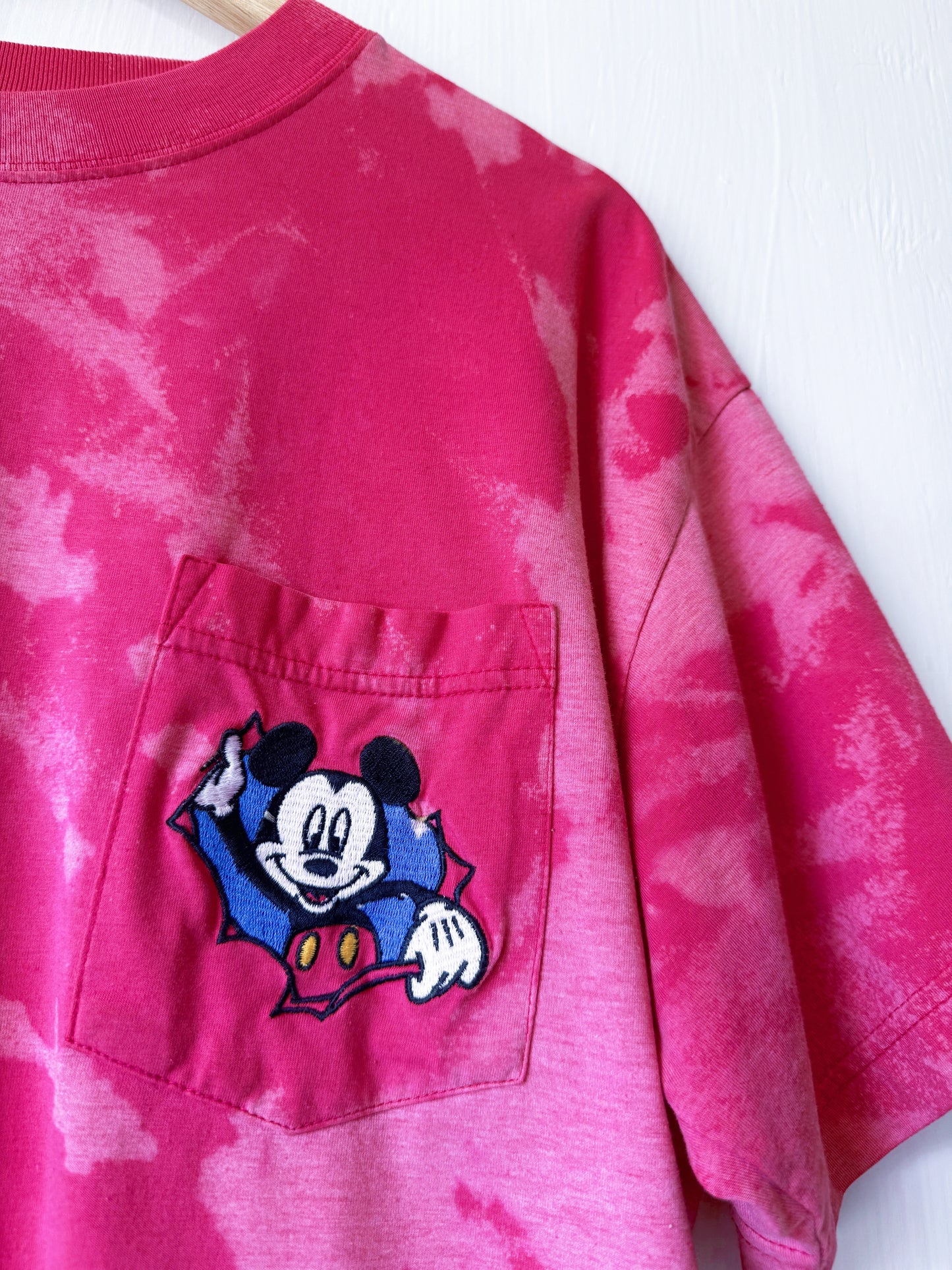 VINTAGE 90’s Tie Dye Mickey Boxy Tee - L