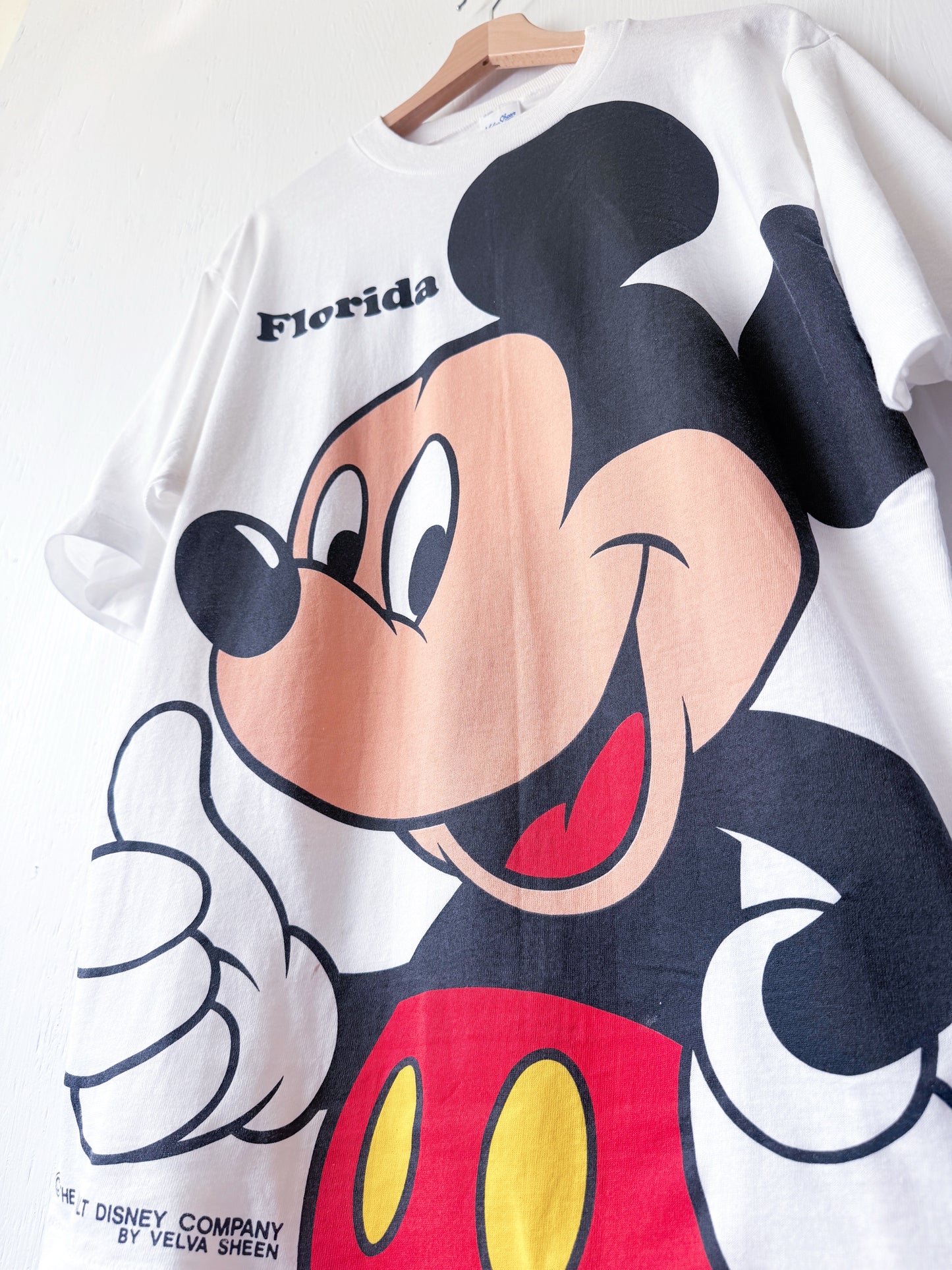 VINTAGE 90’s Big Face Single Stitch Mickey Tee - M