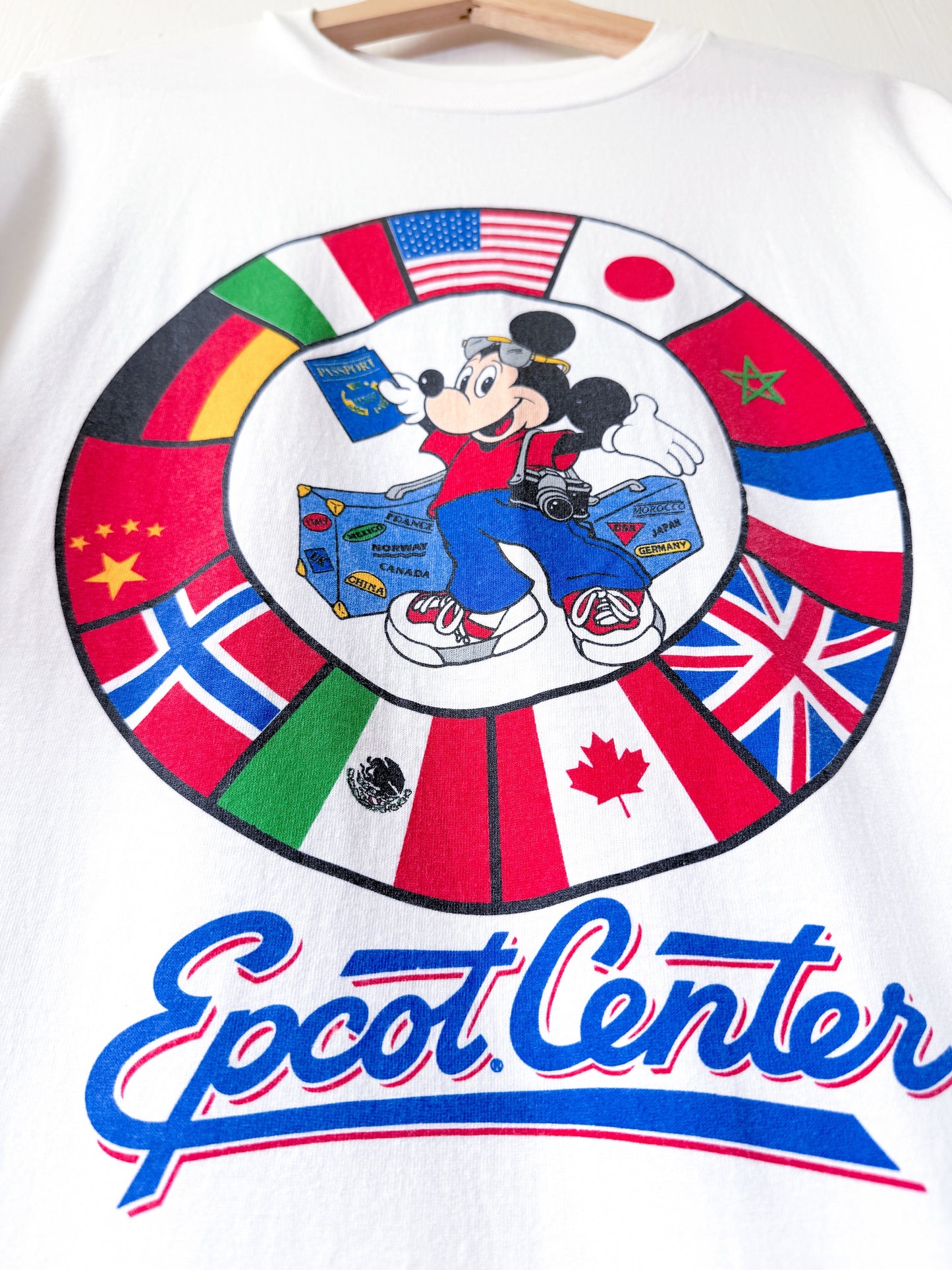 VINTAGE 90’s Epcot Center Traveling Mickey Tee - XL