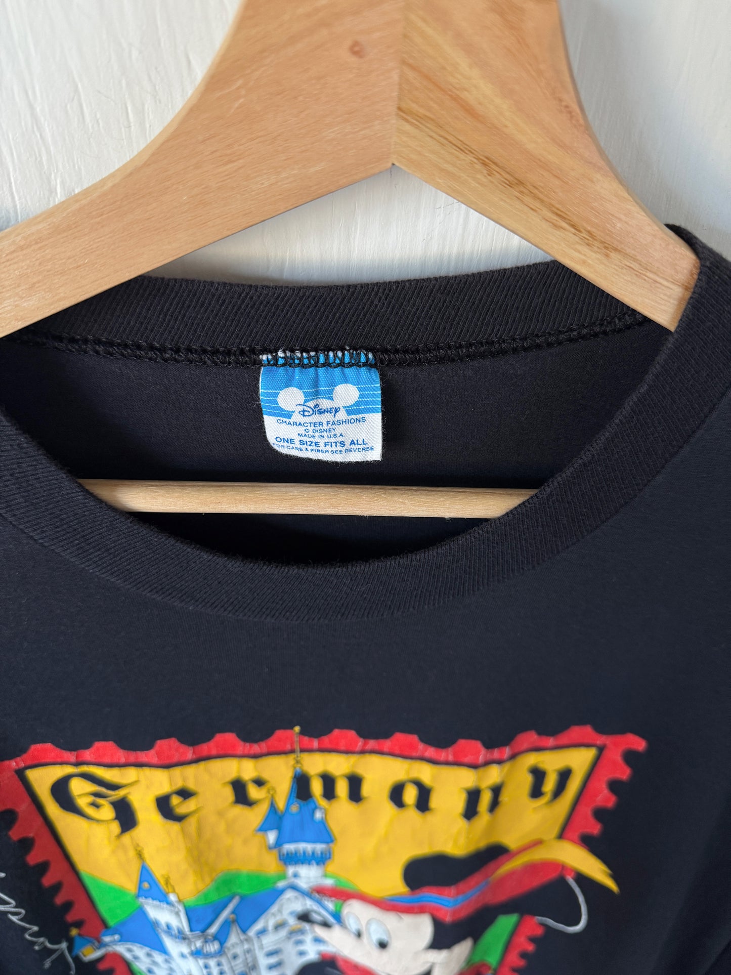 VINTAGE 90’s Germany Epcot Tee - XL