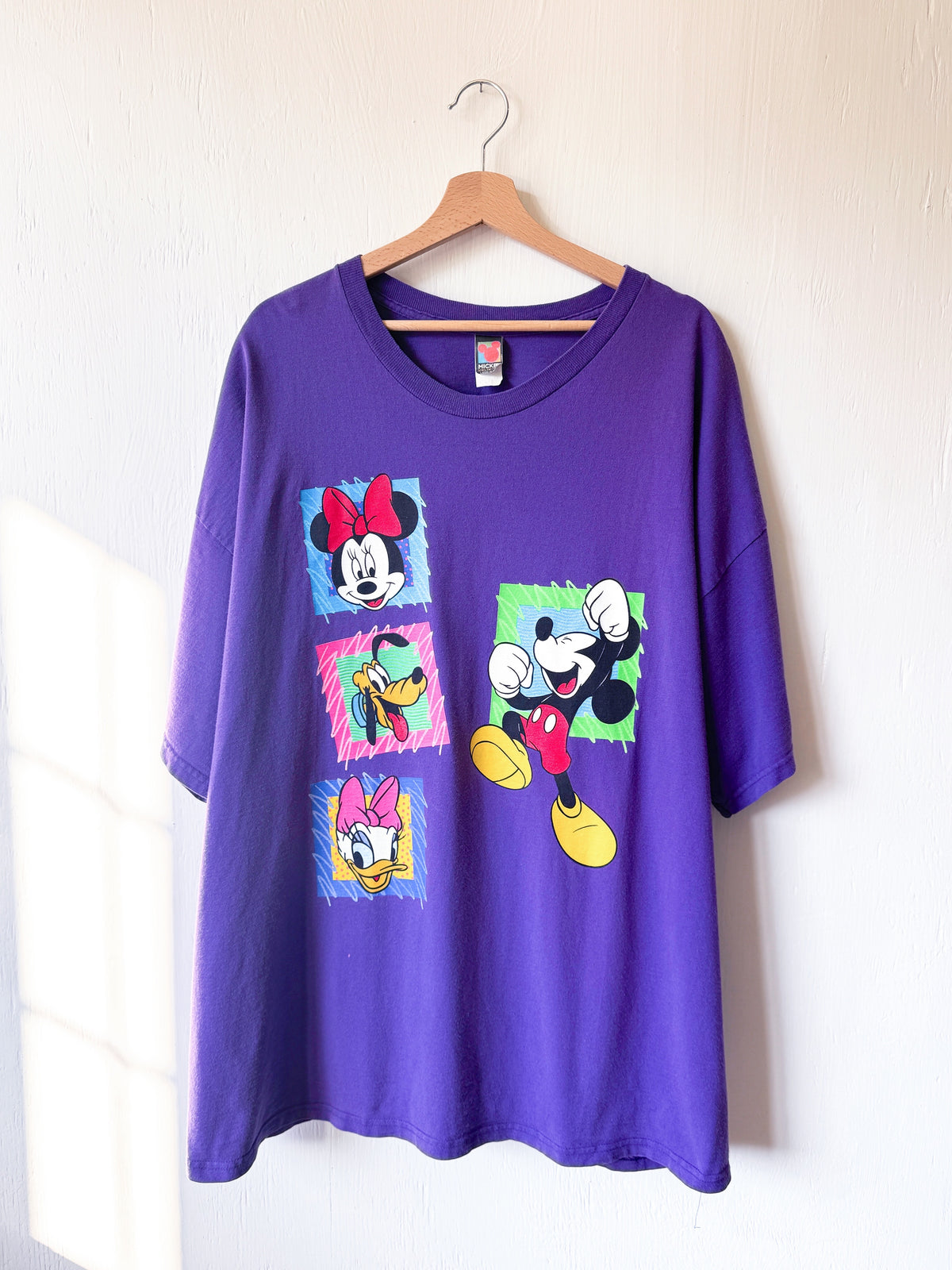 VINTAGE 90’s Mickey + Crew Frames Tee - 3X