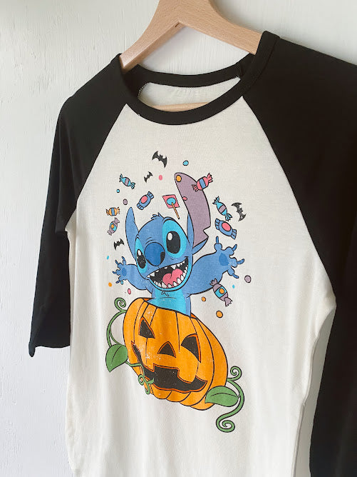 Stitch Pumpkin Raglan Tee - M