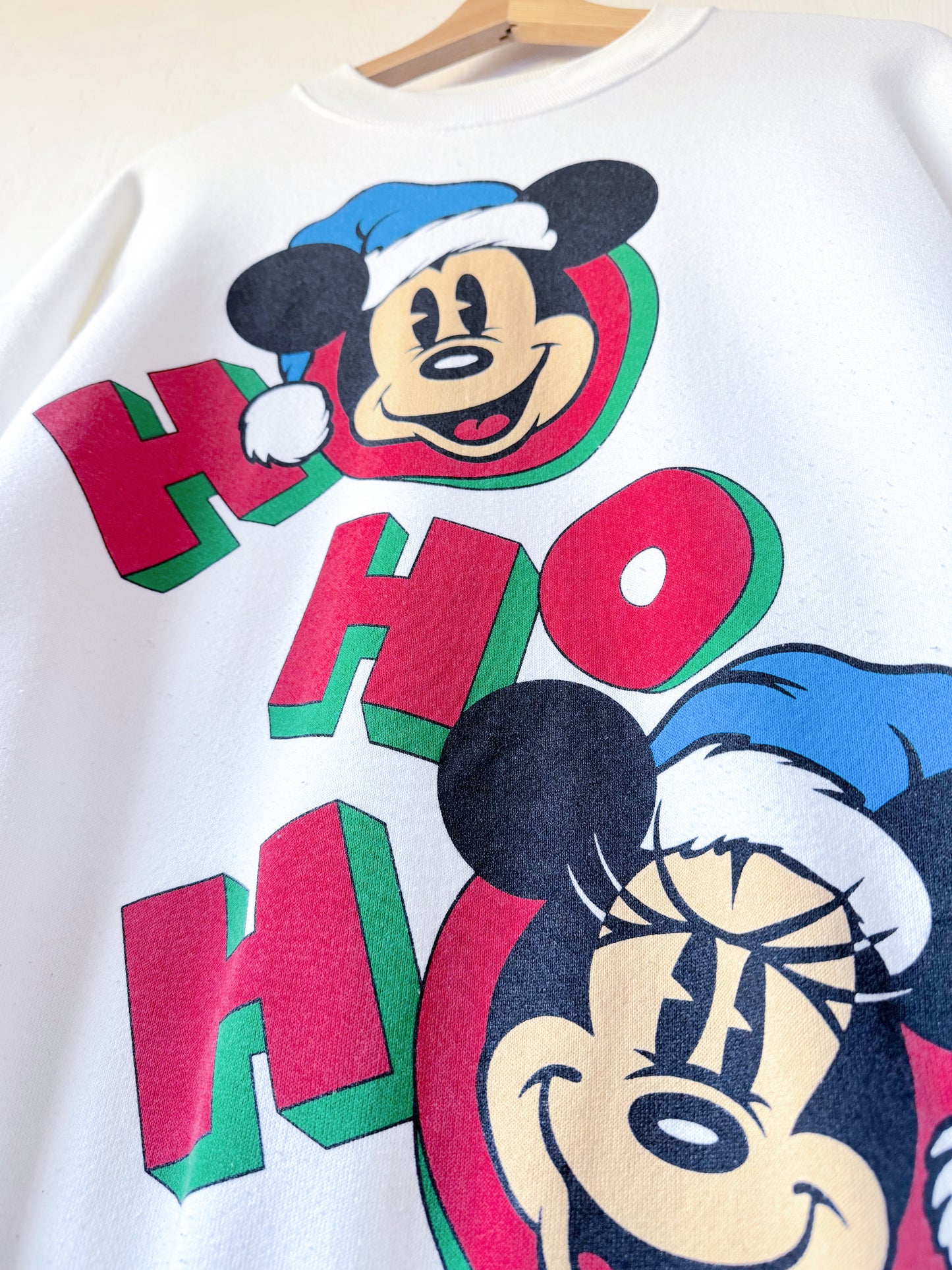 VINTAGE 90’s Mickey Minnie Ho Ho Ho Crewneck - L