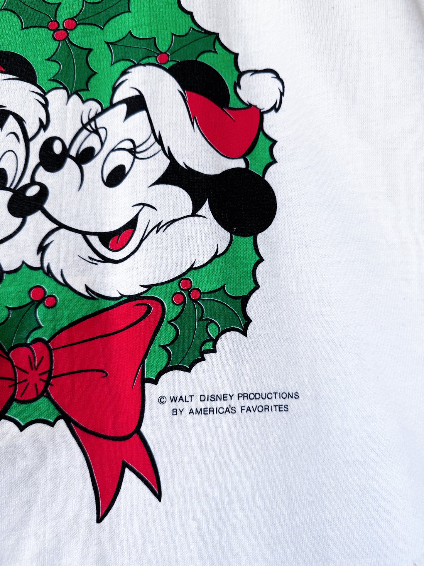VINTAGE 80's Mickey Minnie Wreath Tee - XL