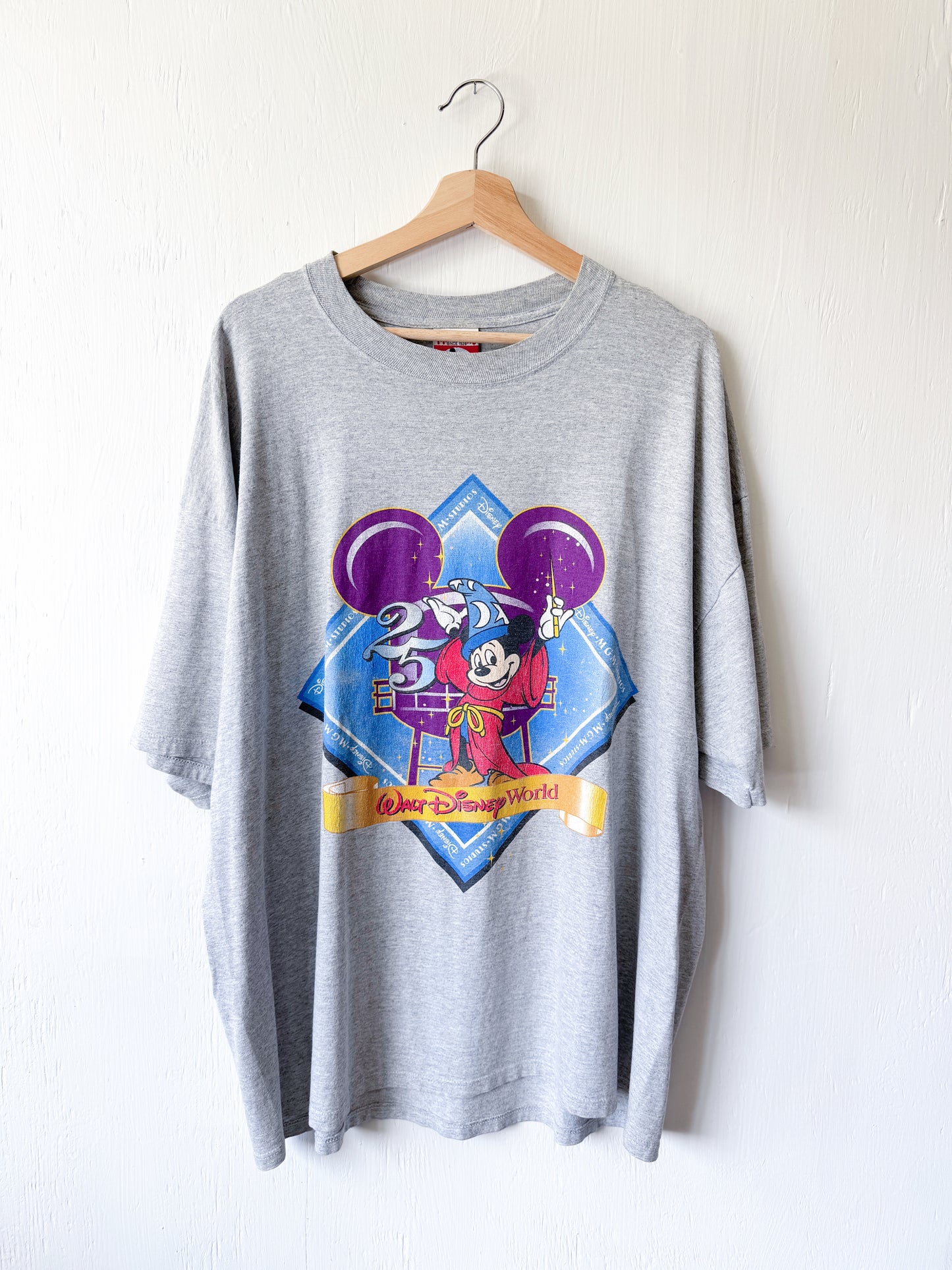 VINTAGE 1996 MGM Studios Sorcerer Mickey Tee - 2X